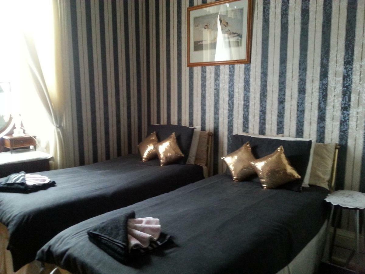 Marchhall Accommodation Единбург Екстериор снимка